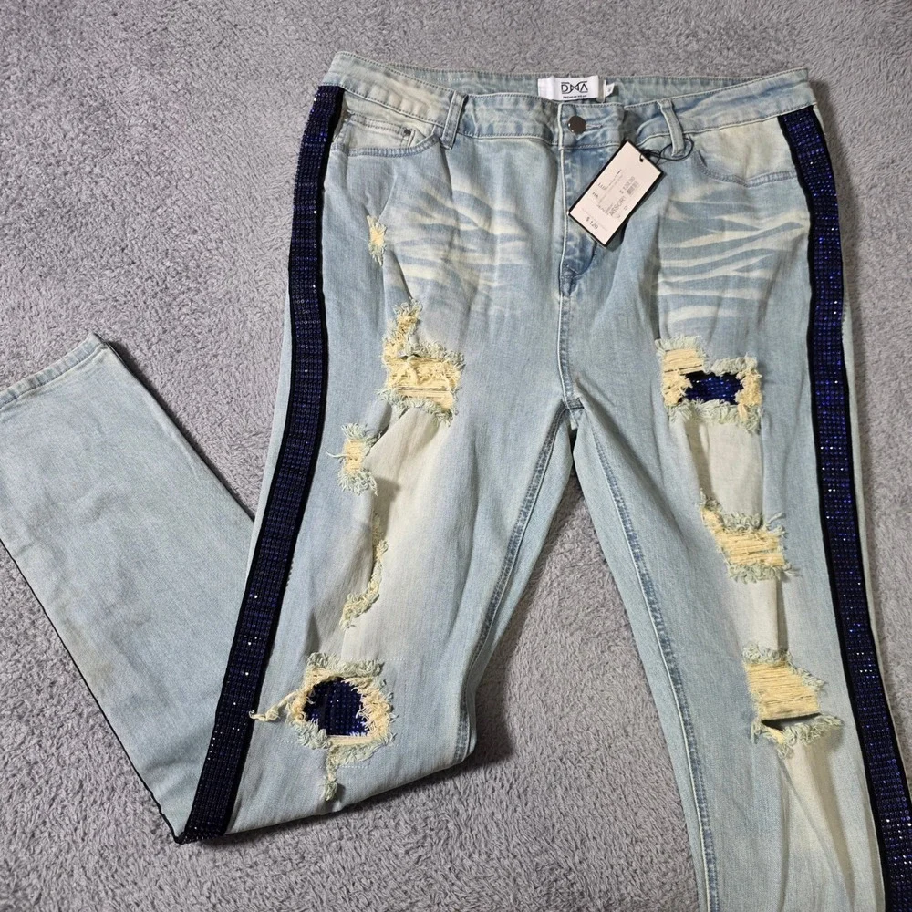 DNA Mens 40 Distressed Jeans Light Wash Blue Rhinestone Side Stripe Streetwear